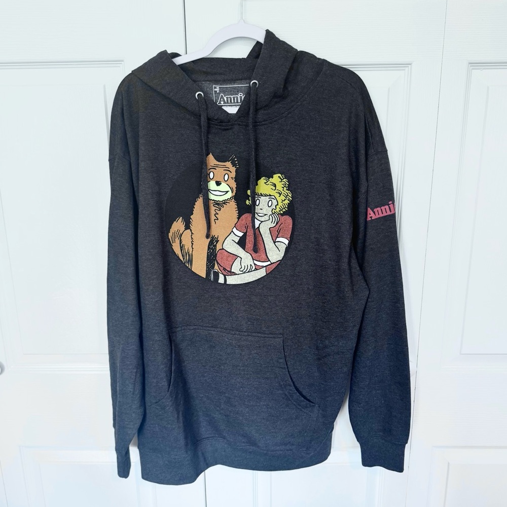 2023 Creative Goods x Little Orphan Annie Gray Graphic Hoodie XL